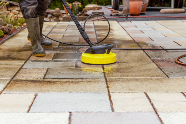 Best Pool Deck Cleaning  in Lawrence, NY